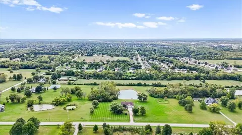 View/Area - 7401 155 St, Belton, MO 64012 photo 6 of 7
