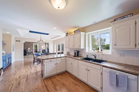 Kitchen - 7401 155 St, Belton, MO 64012 photo 5 of 5