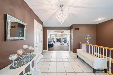 Entry Way - 7401 155 St, Belton, MO 64012 photo 1 of 3