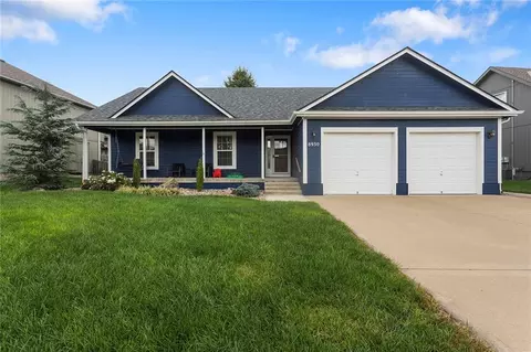 8930 NE 111th St, Kansas City, MO 64157