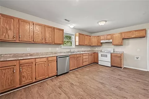 Kitchen - 503 Howard Rd, Trimble, MO 64492 photo 1 of 3