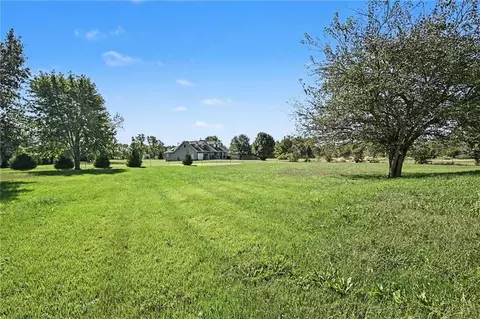 Exterior - 503 Howard Rd, Trimble, MO 64492 photo 6 of 7