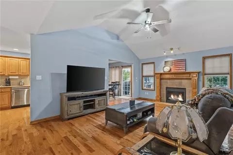 Living - 307 Leander St, Eudora, KS 66025 photo 3 of 3