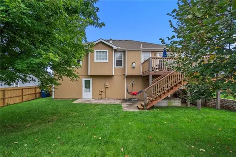 Exterior - 307 Leander St, Eudora, KS 66025 photo 3 of 3