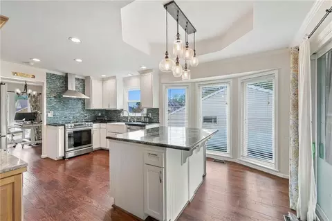 Kitchen - 4082 SW Marline Dr, Lees Summit, MO 64082 photo 1 of 6