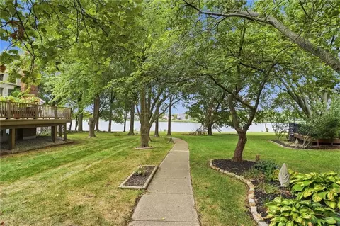 Exterior - 4082 SW Marline Dr, Lees Summit, MO 64082 photo 5 of 8