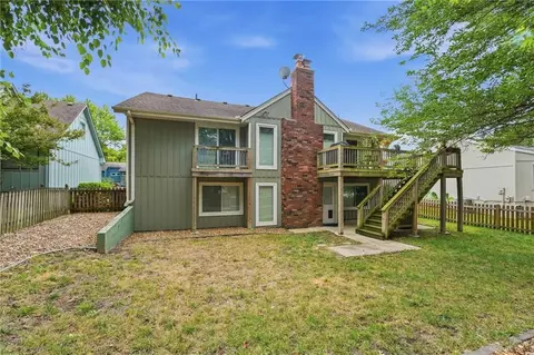 Exterior - 4082 SW Marline Dr, Lees Summit, MO 64082 photo 3 of 8