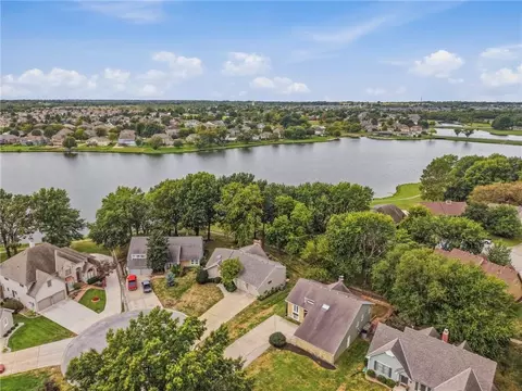 View/Area - 4082 SW Marline Dr, Lees Summit, MO 64082 photo 1 of 2