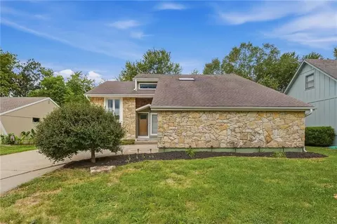 Exterior - 4082 SW Marline Dr, Lees Summit, MO 64082 photo 8 of 8