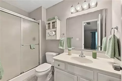 Bath - 6003 NE Moonstone Dr, Lees Summit, MO 64064 photo 3 of 3