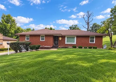 2125 N 51st St, Kansas City, KS 66104