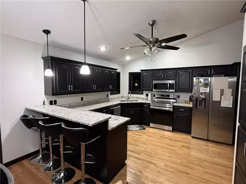Kitchen - 112 Johns Ct, Frontenac, KS 66763 photo 1 of 1