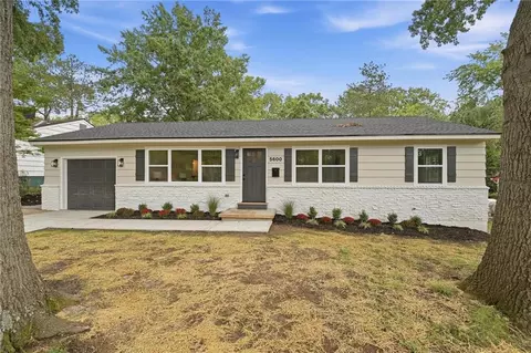 5600 W 101 Ter, Overland Park, KS 66207
