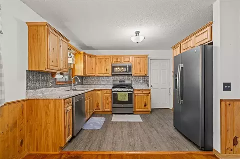 Kitchen - 13213 E 44th St, Independence, MO 64055 photo 1 of 4