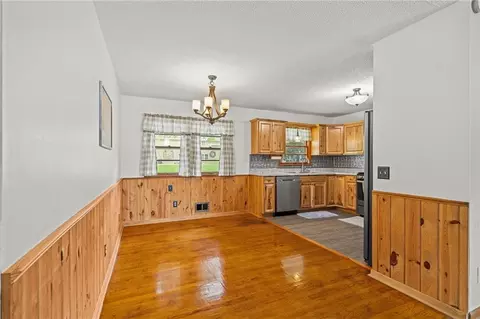 Dining - 13213 E 44th St, Independence, MO 64055 photo 1 of 1