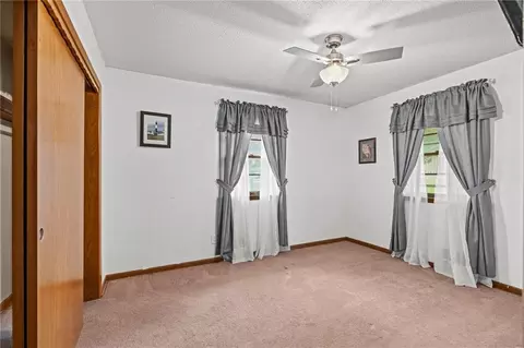 Bedroom - 13213 E 44th St, Independence, MO 64055 photo 3 of 4
