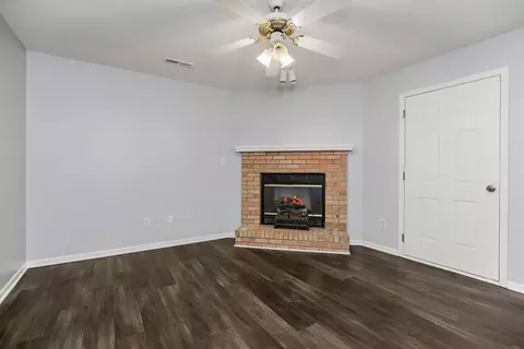 Living - 304 E Hansen Ct, Independence, MO 64055 photo 1 of 5