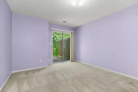 Bedroom - 304 E Hansen Ct, Independence, MO 64055 photo 1 of 4
