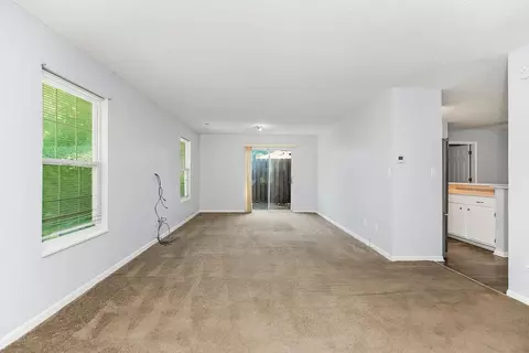 Living - 304 E Hansen Ct, Independence, MO 64055 photo 4 of 5