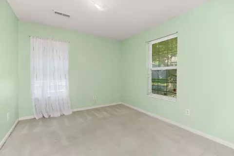 Bedroom - 304 E Hansen Ct, Independence, MO 64055 photo 3 of 4