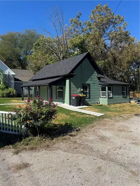 547 Orchard Pl, Excelsior Springs, MO 64024