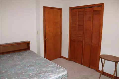 Bedroom - 11 Spruce St, Greenfield, MO 65661 photo 2 of 13
