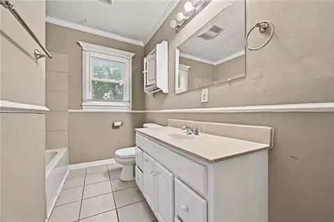 Bath - 2425 S Lees Summit Rd, Independence, MO 64055 photo 1 of 3