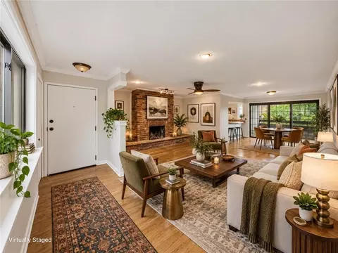 4056 Warwick Blvd #6, Kansas City, MO 64111