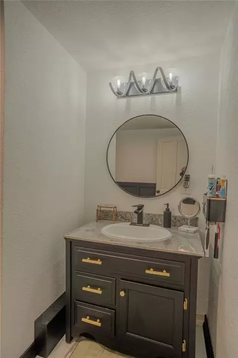 Bath - 203 E Sycamore St, Weir, KS 66781 photo 1 of 3