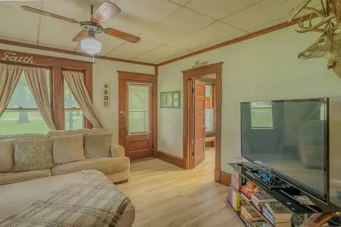 Living - 203 E Sycamore St, Weir, KS 66781 photo 2 of 4