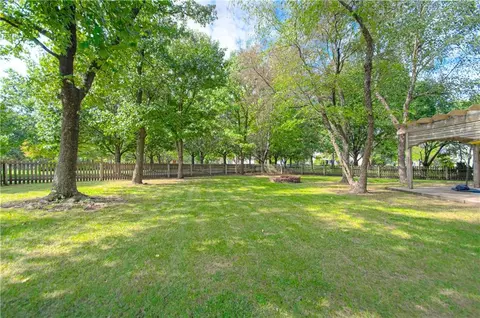 Exterior - 8533 Hall St, Lenexa, KS 66216 photo 6 of 9