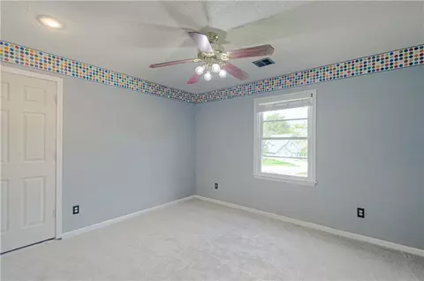 Bedroom - 8533 Hall St, Lenexa, KS 66216 photo 4 of 10