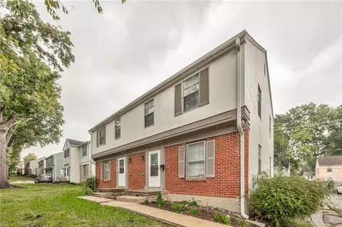 7539 State Line Rd, Kansas City, MO 64114