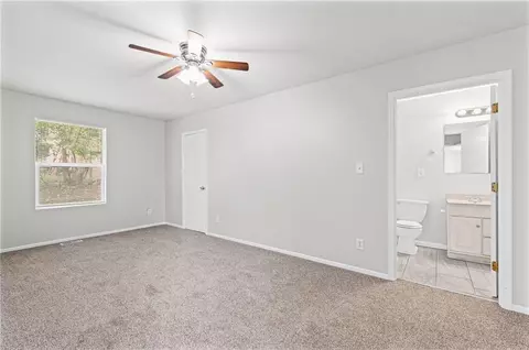 Bedroom - 11400 E 11th St, Independence, MO 64054 photo 8 of 9
