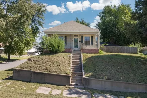 2023 Main St, Saint Joseph, MO 64505