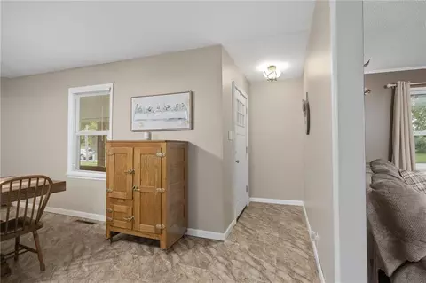 Entry Way - 32951 1st St, Conception, MO 64433 photo 1 of 2