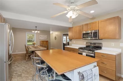 Kitchen - 32951 1st St, Conception, MO 64433 photo 2 of 4