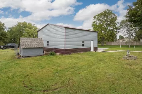 Exterior - 32951 1st St, Conception, MO 64433 photo 2 of 5