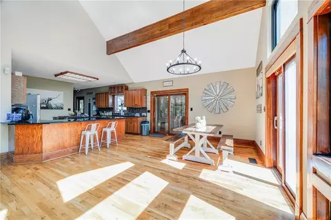 Dining - 2323 S Crenshaw Rd, Independence, MO 64057 photo 1 of 1