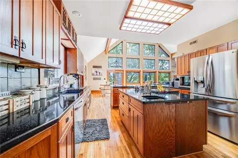 Kitchen - 2323 S Crenshaw Rd, Independence, MO 64057 photo 3 of 3