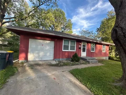 11015 Herrick Ave, Kansas City, MO 64134