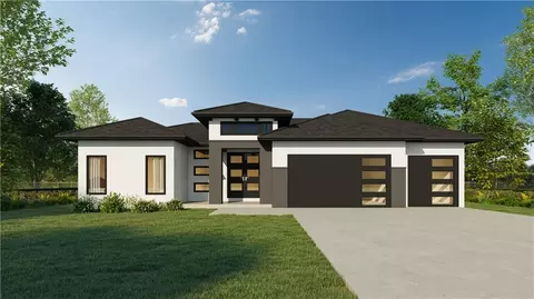 911 Trail View Dr, Baldwin City, KS 66006