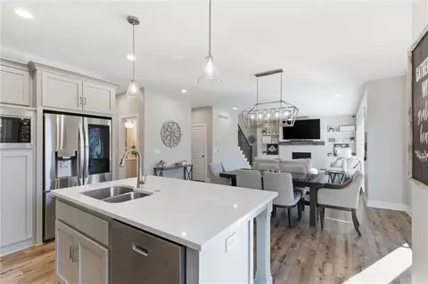 Kitchen - 308 E Oak St, Lone Jack, MO 64070 photo 4 of 4