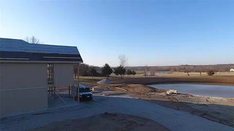31404 S Davenport Rd, Drexel, MO 64742 photo 8