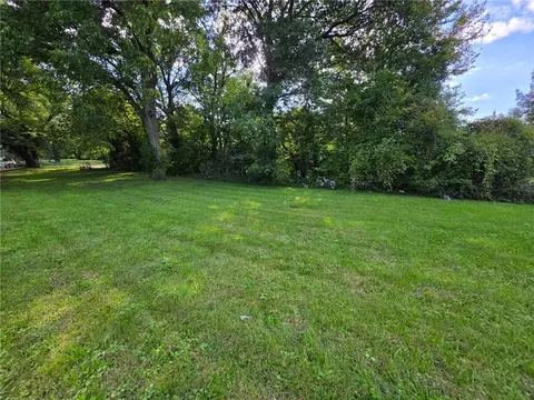 309 E Royle St, Richmond, MO 64085 photo 3