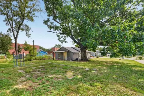 Exterior - 112 W Main St, Freeman, MO 64746 photo 4 of 4