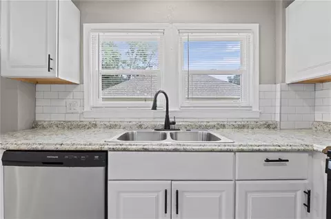 Kitchen - 822 S Hardy Ave, Independence, MO 64053 photo 1 of 1