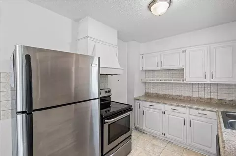 Kitchen - 3916 S Spring St, Independence, MO 64055 photo 1 of 3