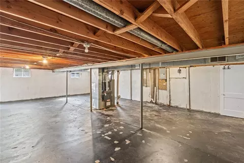 Other - 3916 S Spring St, Independence, MO 64055 photo 5 of 6
