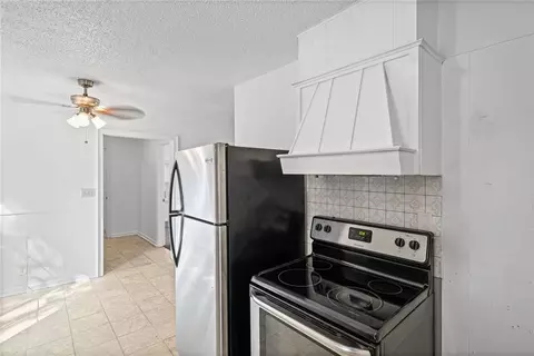 Kitchen - 3916 S Spring St, Independence, MO 64055 photo 3 of 3